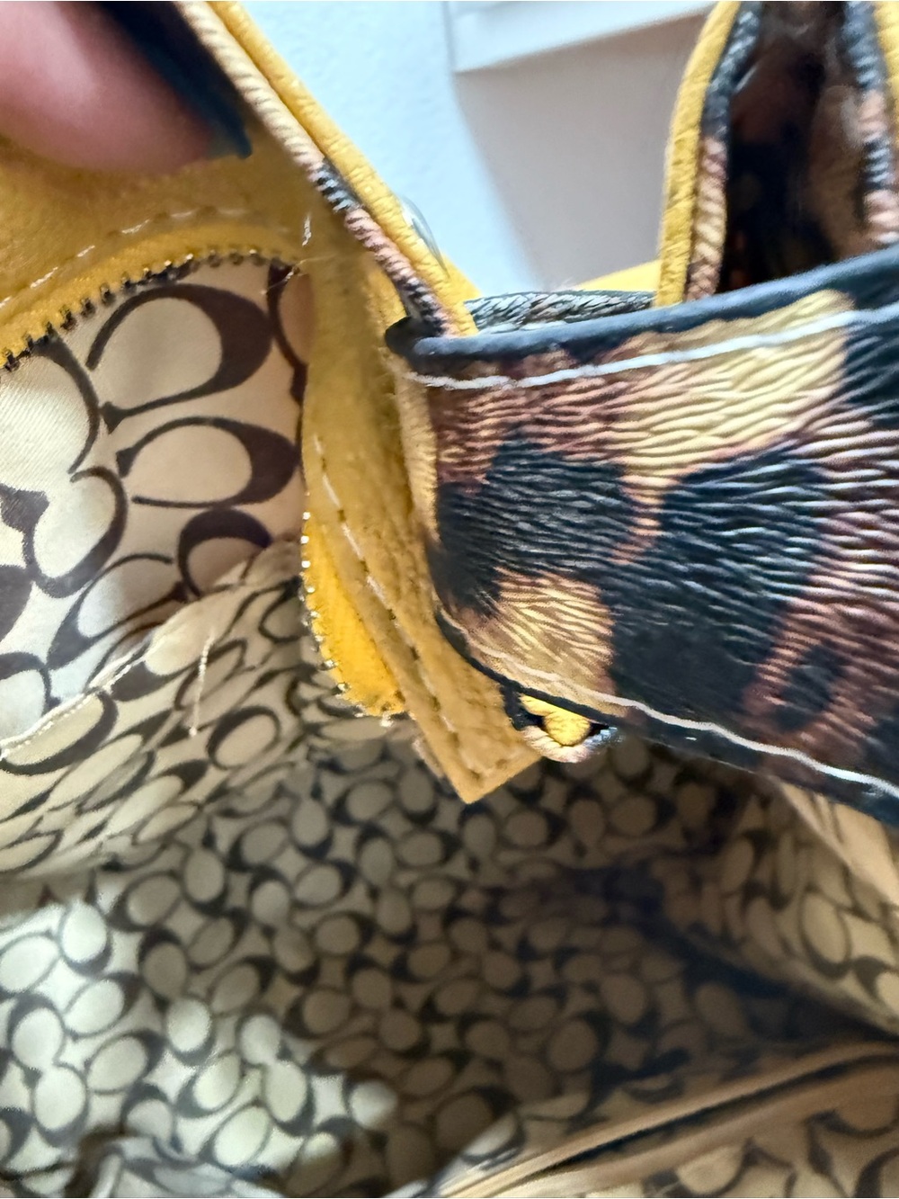 RARE  Mustard Yellow Pebbled Leather Tote with Leopard Accents - Picture 9 of 11